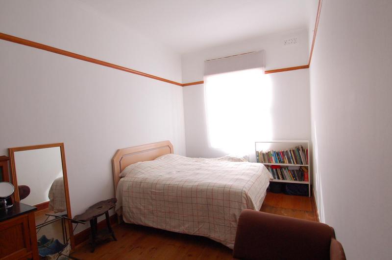 To Let 2 Bedroom Property for Rent in Bantry Bay Western Cape